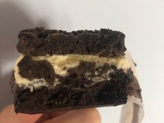 -好利来(上海虹桥新天地Lab主题店)
