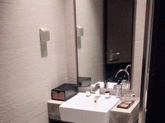 -如家精选酒店(上海张江广兰路地铁站店)