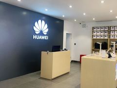 -华为授权体验店(万航渡路)