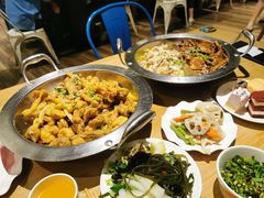 -小鱼小牛·鱼牛干锅·脆鱼火锅(世欧广场店)