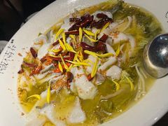 -酸渡·老坛酸菜鱼·现炒下饭菜(港惠新天地店)