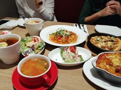 -必胜客(新中纬店)