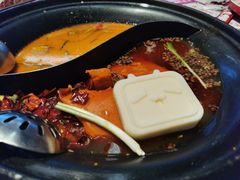 -生活如沸·顺德水牛奶火锅(大学路店)
