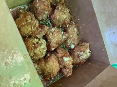 炸鸡翅一半一半-富乐满韩国正宗炸鸡韩国料理(虹泉路店)