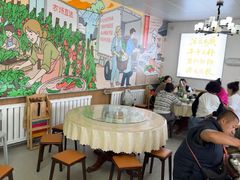 -天天向上素食餐厅(五台山店)