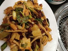 -瑞杰烧烤店·24小时营业(山东路店)