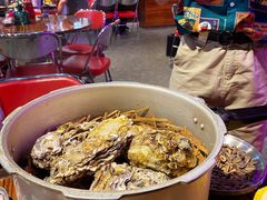 -蚝堡海鲜·威海菜·海肠捞饭·烧烤·亚洲吃蚝公司(幸福门店)