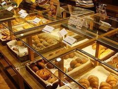 甜甜圈-巴黎贝甜(常德路店)