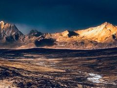 -贡嘎雪山