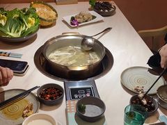 -喃喃椰·糟粕醋·椰子鸡火锅(七堡花园店)