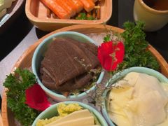 -季季山·云南野生菌火锅(上海首店)