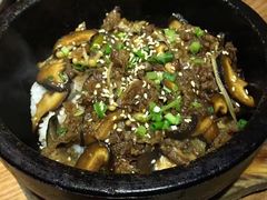 -青瓦炭韩潮烤肉(花园道店)