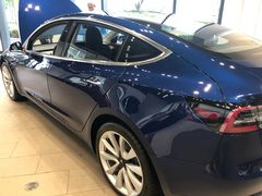 -TESLA 特斯拉(上海太古汇体验店)