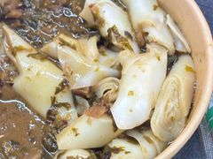 秘制紫苏酱捞猪肠粉-食盈碗仔翅(星玺广场店)