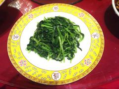 mmexport1366468959021-那家小馆•北京菜•烤鸭(香山店)