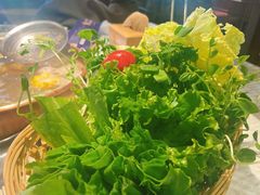 -牛村来人潮汕牛肉火锅(西单店)