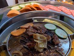 -哈哈碳都·牛肋条无限自助烤肉(台江万达店)