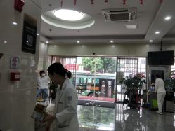 -痘博士广州·全国连锁祛痘机构