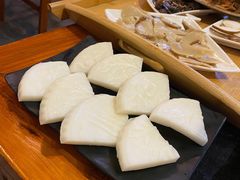 饵块-大理董·董家小厨野生菌火锅(古城旗舰店)