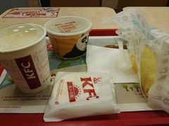 -肯德基(中纬店)