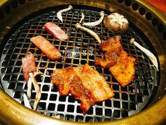 -肉魁屋·烧肉·烧鸟·酒场(高新店)