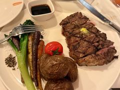 -WOLFGANG PUCK KITCHEN & BAR(迪士尼小镇店)