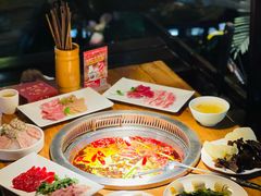 -城墙拐拐火锅(三峡广场黑金冠店)