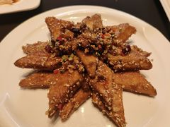 -铜锣湾·有麝自然香(渝北财富中心店)