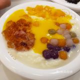 早期长沙的甜品店都是这种，后面找不到几家了