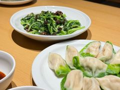 -关东小磨东北菜(上海长风大悦城店)