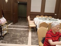 -顺风海鲜港(长寿路店)