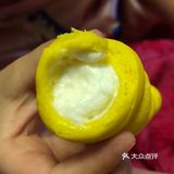 丹麦筒 准备材料：面粉 酵母（比例100:1）黄油