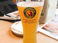 -LENBACH兰巴赫西餐啤酒坊(大连东港店)