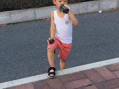 草莓圣代-肯德基(常熟百润发店)