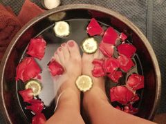 -迪瓦娜按摩和水疗中心