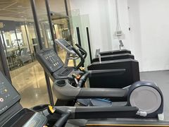 -黑白健身·私教·拳击·普拉提(体汇+红馆店)
