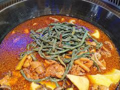 -山河屯铁锅炖(哈西站店)