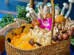 -洪焱重庆老火锅(万福花园店)