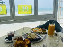 -The Sunny Side Cafe Station 1