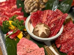 -炼火烤肉店
