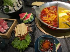 -湊湊火锅·茶憩(打浦桥日月光店)