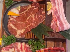 -轻烧烤肉(光谷步行街店)