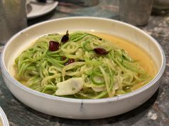 炒小瓜-浩海火燒雲傣家菜(芮欧百货店)