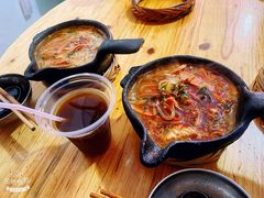 -小芳砂锅凉粉(总店)