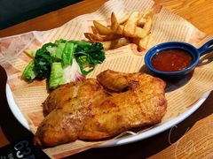 -JINNS锦时 steak&pizza(浸信会礼拜堂旧址店)