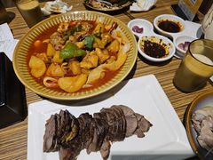 -贯贯吉·清真餐厅(浙江中路店)