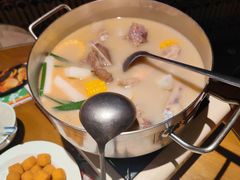 -肥仔文澳门猪骨煲(南京西路店)