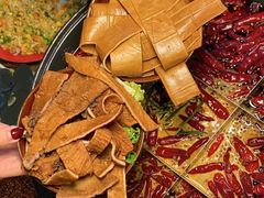 -水巷子·巴掌腰片重庆火锅(巧家店)