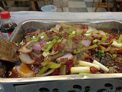 -金渝海鲜烧烤万州烤鱼店