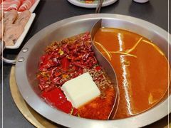-沸炉重庆老火锅(军事博物馆店)
